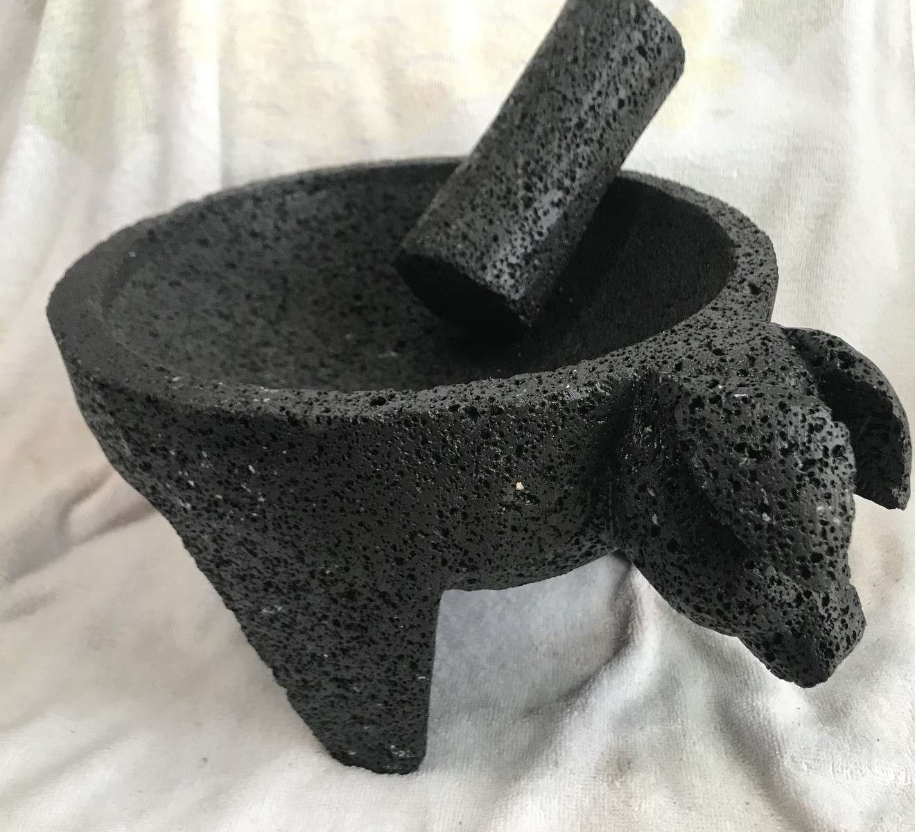 10 inch molcajete