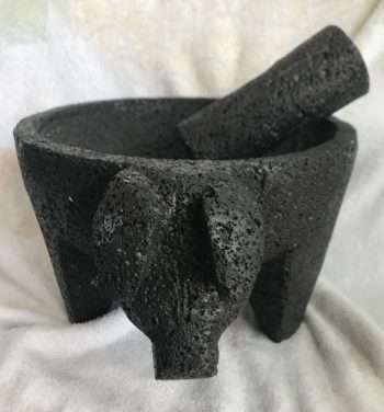 10 inch molcajete (2)